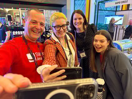 20230802_225947466_iOS